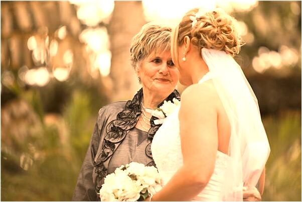 梦境中的重逢，梦见死去外公外婆的新婚仪式