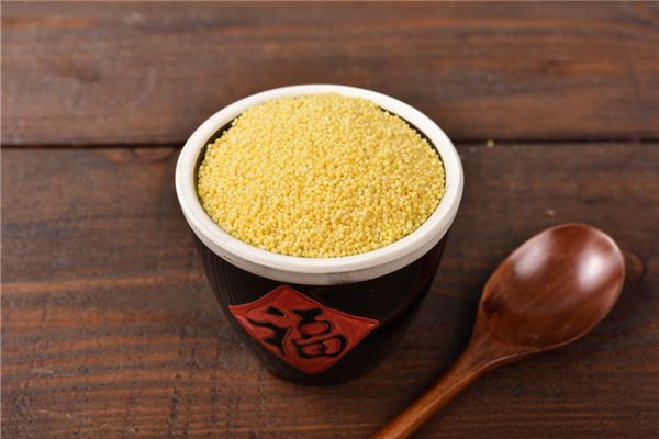 梦见给别人送粮食