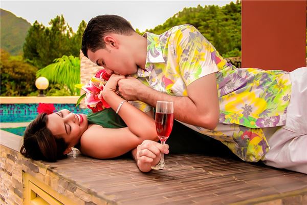 梦见自己另有新欢了