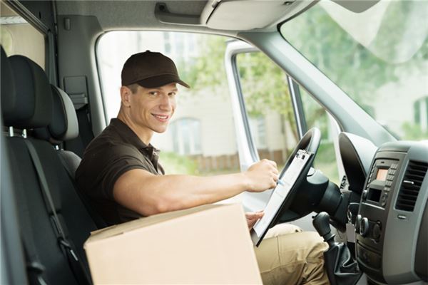 有泪痣的男人就爱哭？