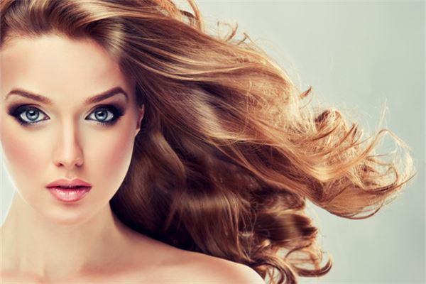 有虎牙人的命运怎么样 有虎牙的人命运相学