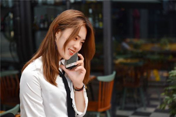 女人天庭饱满 面相中天庭饱满的女人聪明吗