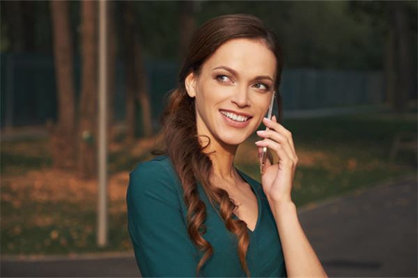 女人克夫痣会把丈夫克死吗