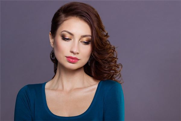 面相分析你的上司好不好