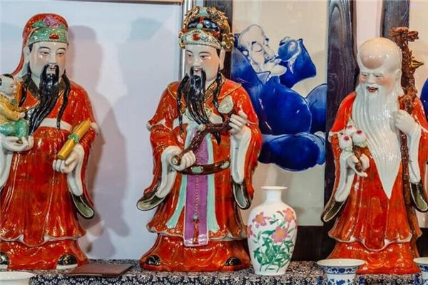 梦见神仙笑容满面什么意思
