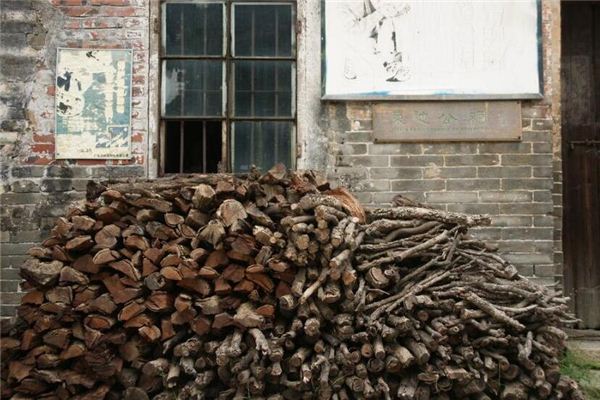 梦见木柴 柴火 柴禾 梦见木柴 柴火 柴禾《梦见木柴 柴火 柴禾什么意思》 周公解梦