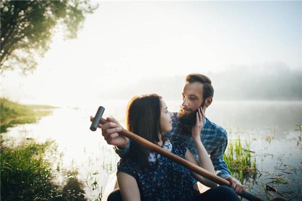 生肖马谈恋爱要注意的事项 生肖马谈恋爱要注意的事项《生肖马谈恋爱要注意的事项有哪些》 生肖运势