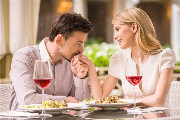 测试你会有一见钟情的爱情吗