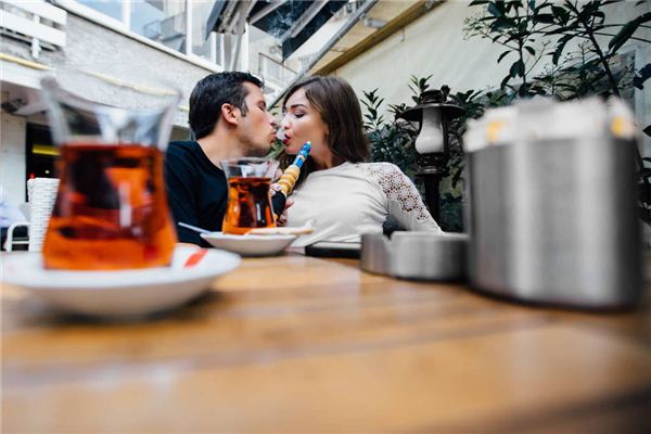 现在你爱他爱的心力交瘁吗