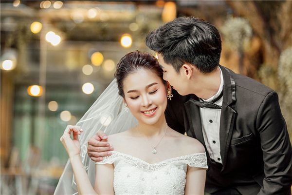 旧爱结婚时你会伤心吗