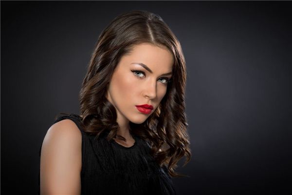 《暮光之城4》测你吸血鬼血统