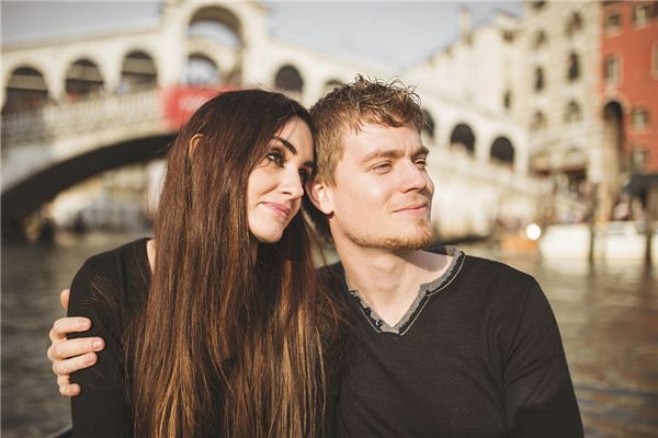 婚后的你会还他自由身吗