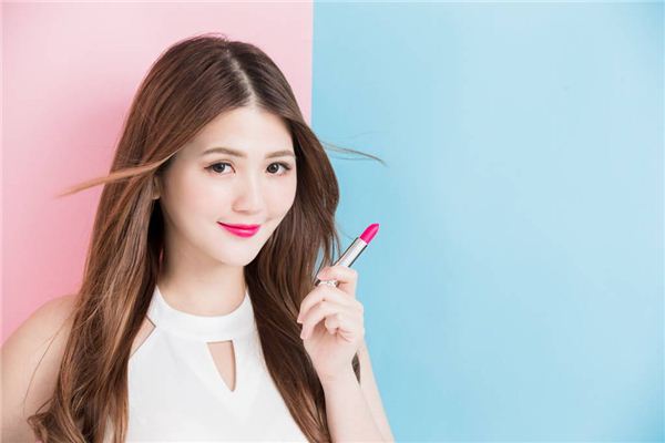 侧脸