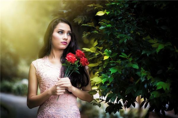 女性三角眼的人嫉妒心重