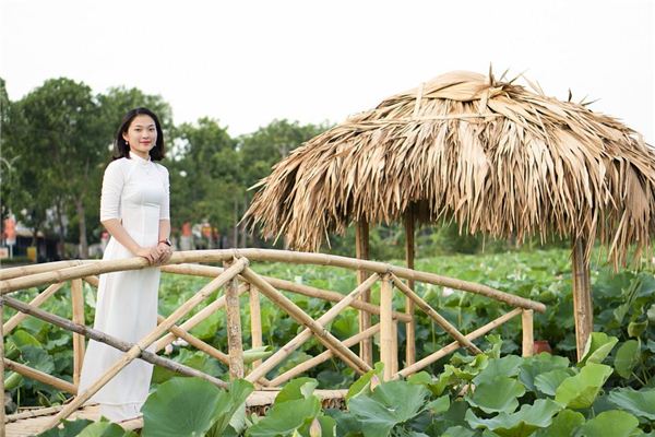 哪种女人谈恋爱比较专情