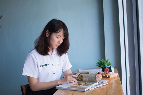 面相学：人中篇