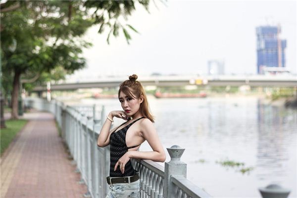 脖子算命-脖子看一生运势吉凶
