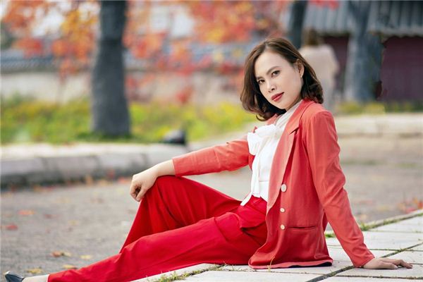 2011年度港小姐冠军：苏州女子朱晨丽