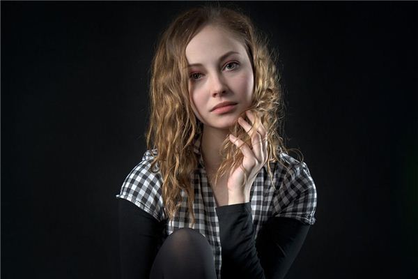 挡不住诱惑的3类男女八字