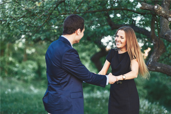 寻找感情绊脚石告别单身