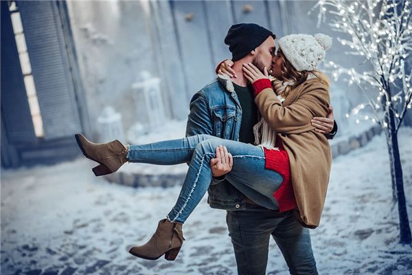 12月份你的感情发展如何？