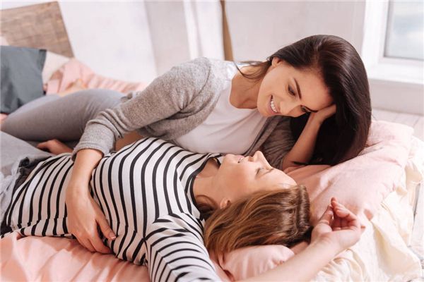 恶梦:女儿被同性恋老师盯上了