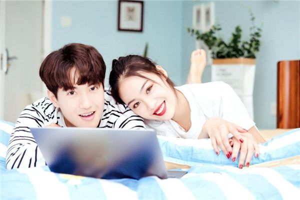 个性好听的微信情侣名字大全