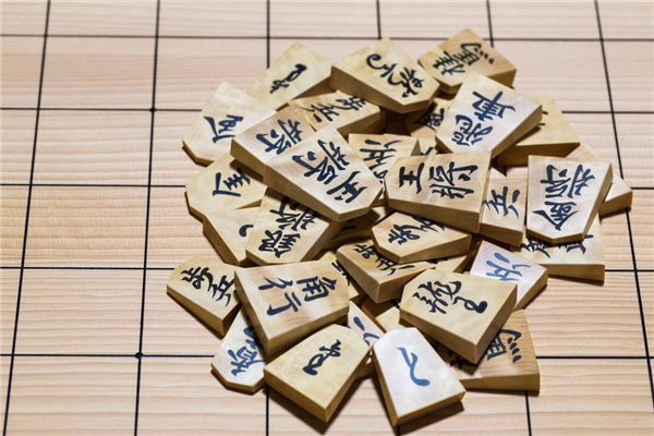 繁体字情侣qq网名带符号的