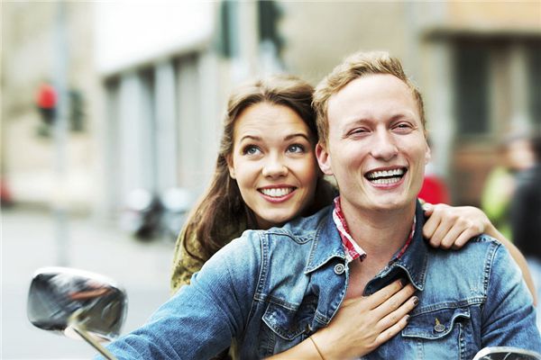 qq网名情侣 qq情侣网名