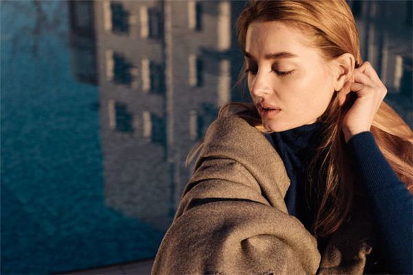 痣的位置与命运图:09、手相手指痣相与运势吉凶