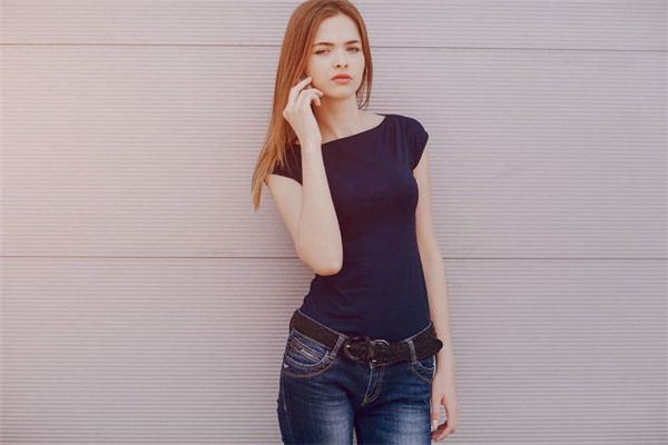 痣的位置与命运图:23、这九种痣千万不能留在脸上