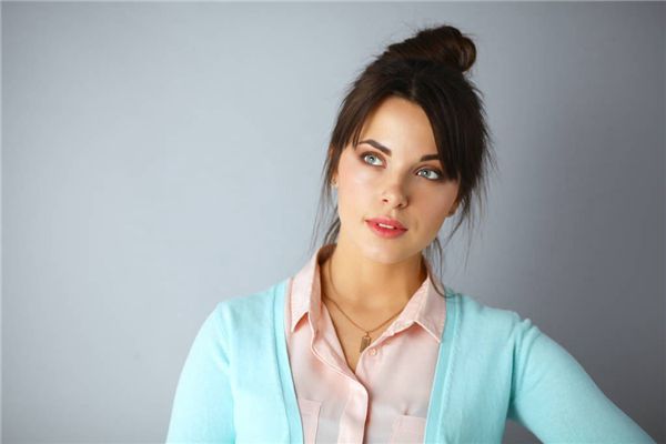 非主流颓废女生网名