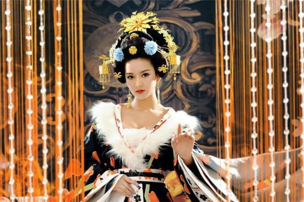 梦见皇后或与皇后握手争吵