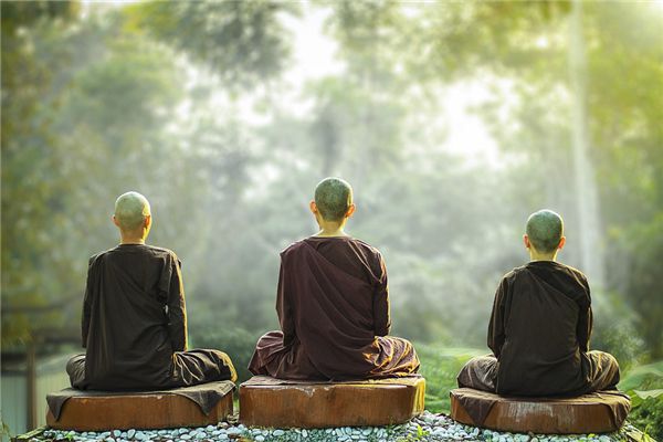 梦见与女出家人发生争吵