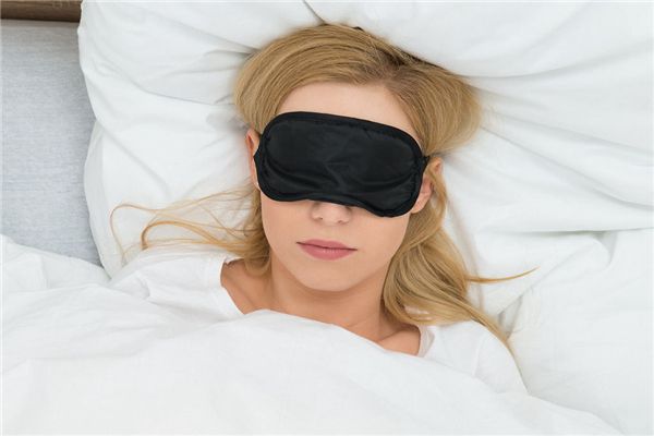 梦见女人打呼噜