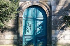 门户 井灶 橱厕