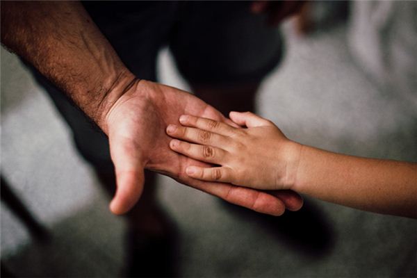 梦见死去的亲人说话是什么预兆 梦见死去的亲人说话是什么预兆