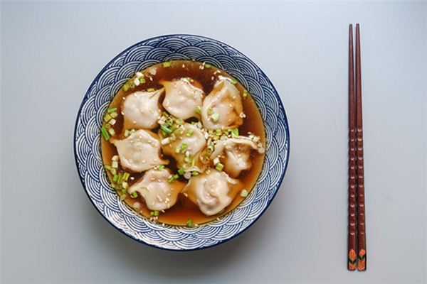 梦见吃饺子 梦见吃饺子《梦见吃饺子是什么意思?》 周公解梦