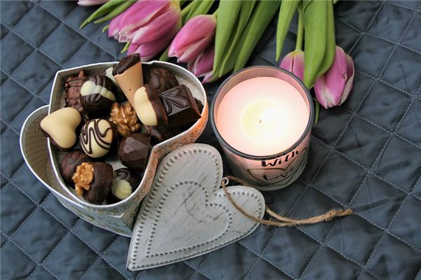 梦见有人追求我是什么意思 梦见有人追求我是什么意思