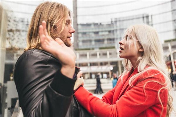 梦见和老公打架 梦见和老公打架