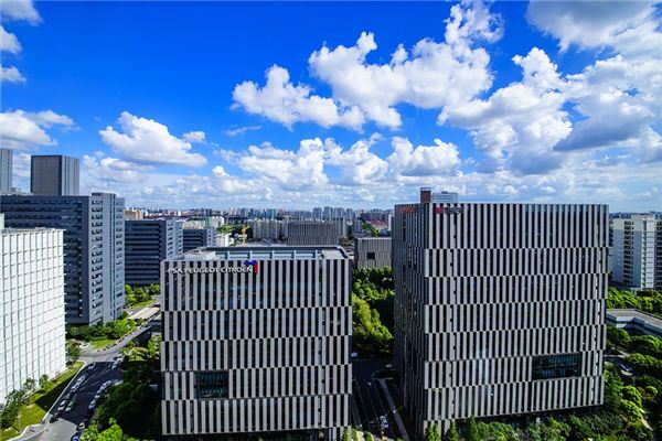 梦见顶楼是什么意思 梦见顶楼《梦见顶楼漏水漏到我家》 测事业运