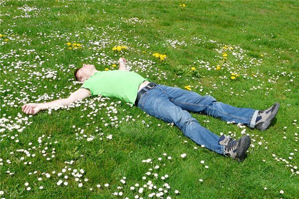 梦见死人说话是什么预兆 梦见死人说话是什么预兆