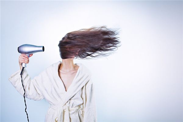 梦见长头发是什么预兆 梦见长头发是什么预兆