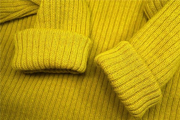 梦见黄衣服是什么意思 梦见黄衣服是什么意思