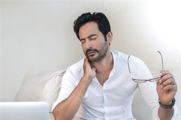 梦见掐脖子是什么预兆 梦见掐脖子是什么预兆