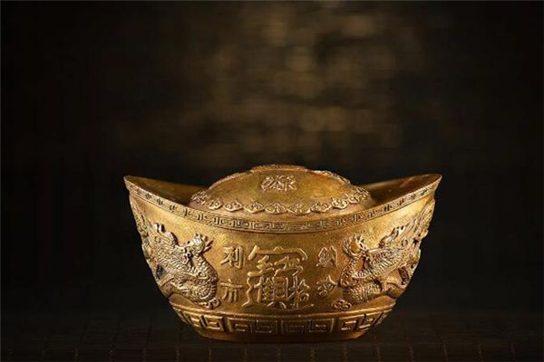 梦见金元宝是什么预兆 梦见金元宝是什么预兆