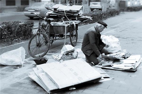 梦见捡破烂是什么意思 梦见捡破烂是什么意思