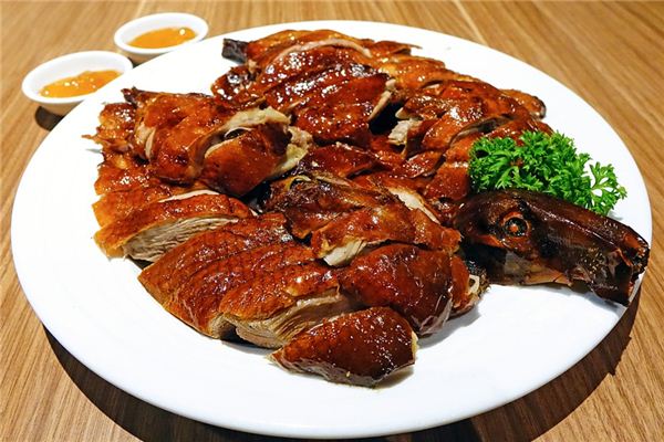 梦见吃鸭子是什么意思 梦见吃鸭子是什么意思