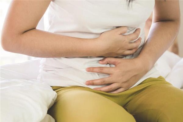 梦见来月经弄脏裤子 梦见来月经弄脏裤子