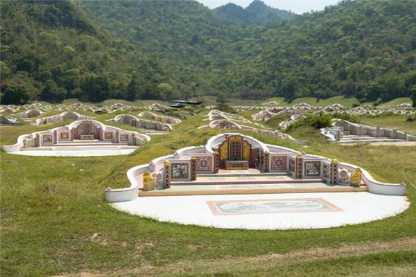 梦见迁祖坟是什么意思